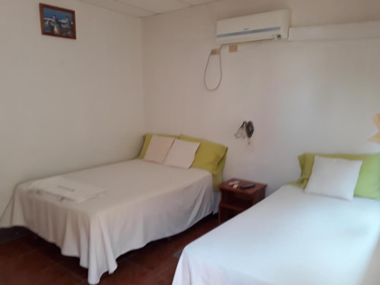 Hospedaje Mother Fanny Puerto Villamil Luaran gambar